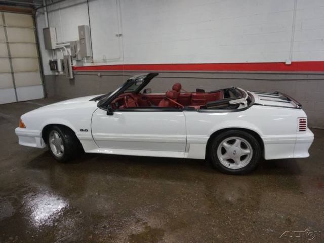 1992 White Ford Mustang Convertible