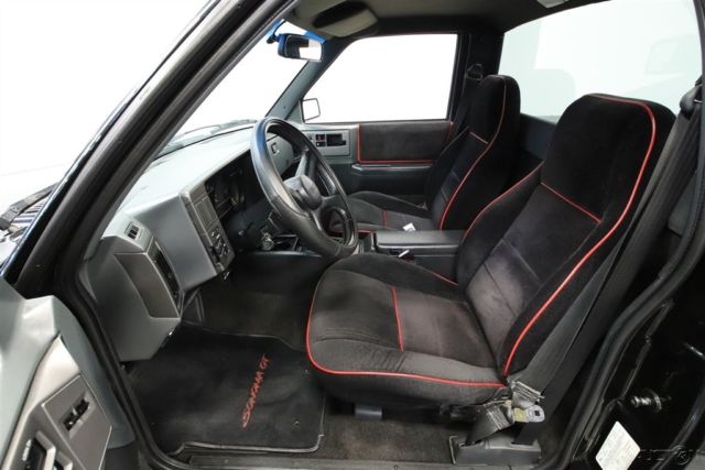 1992 Black GMC Sonoma