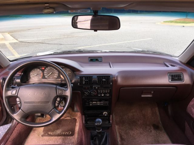 1992 Gold Honda Accord Sedan