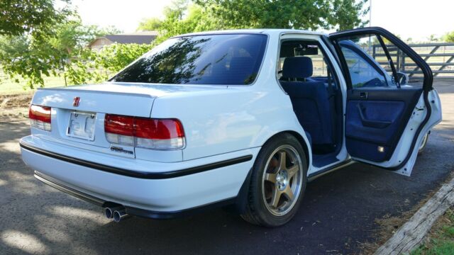 1992 White Honda Accord Sedan