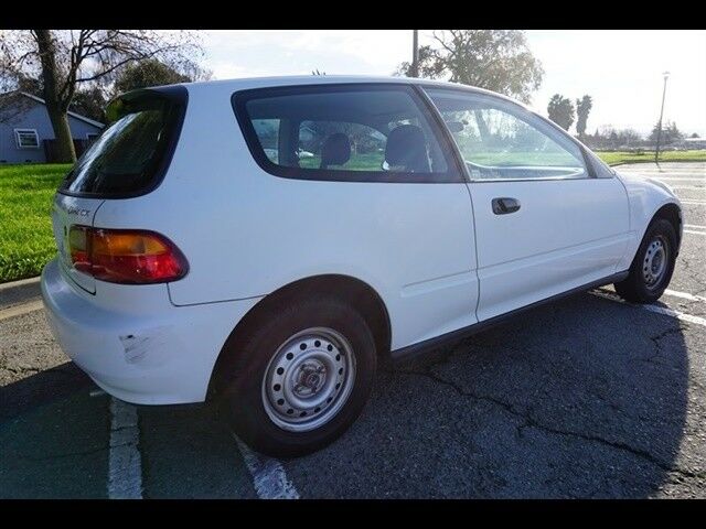 1992 White Honda Civic --