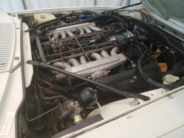 1992 White Jaguar XJS Coupe