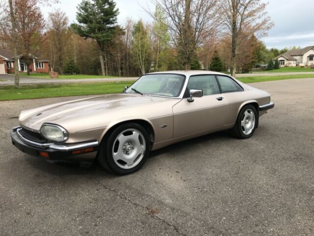 1992 Beige Jaguar XJS Coupe