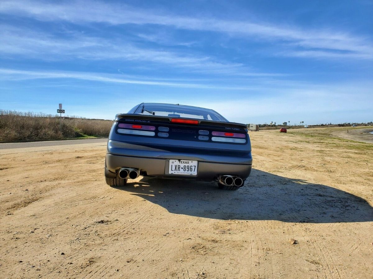 1992 Gray Nissan 300ZX Coupe