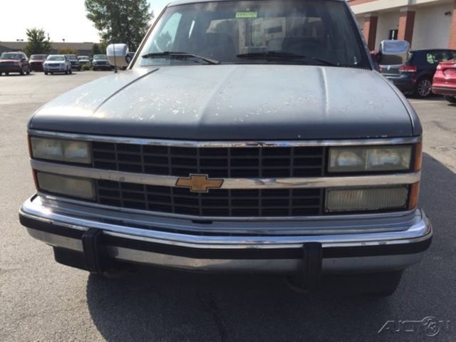 1992 Gray Chevrolet C/K Pickup 1500 Pickup Truck