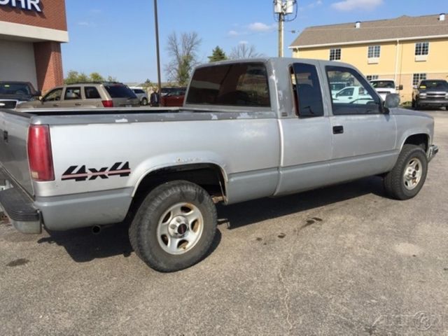 1992 Gray Chevrolet C/K Pickup 1500 Pickup Truck