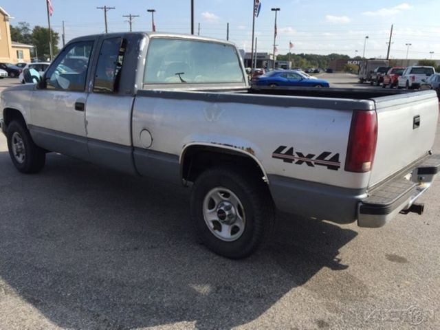 1992 Gray Chevrolet C/K Pickup 1500 Pickup Truck