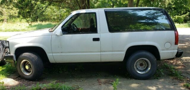 1992 White Chevrolet Blazer Coupe
