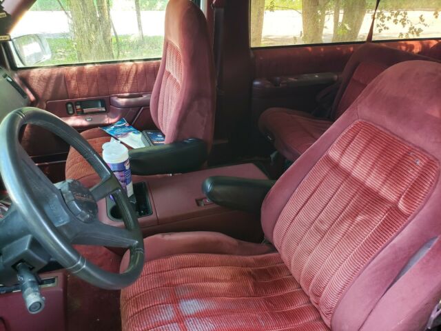 1992 White Chevrolet Blazer Coupe