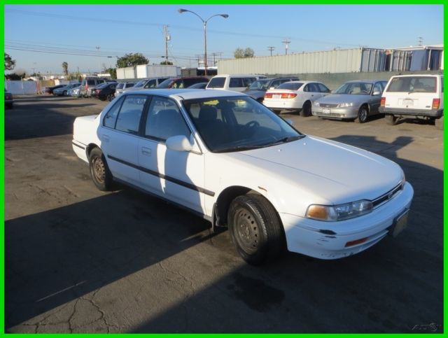 1992 White Honda Accord Sedan
