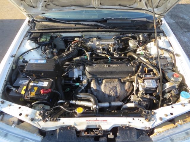 1992 White Honda Accord Sedan