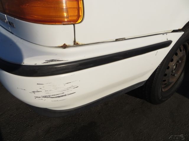 1992 White Honda Accord Sedan