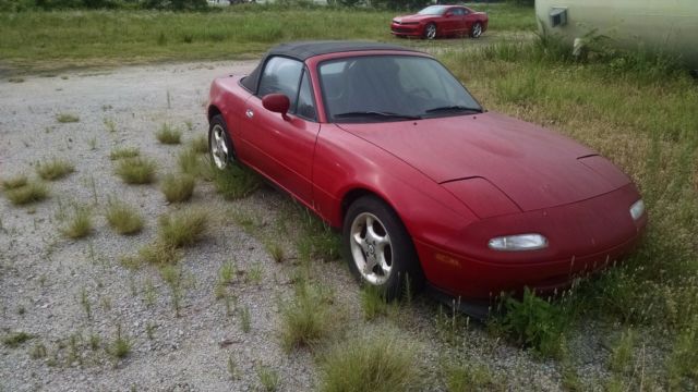 1992 Red Mazda MX-5 Miata