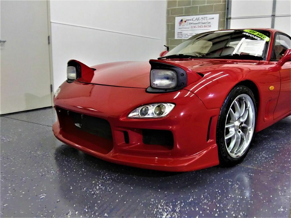 1992 Red Mazda RX-7 --