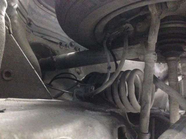 1992 white Mercedes-Benz E-Class Station Wagon