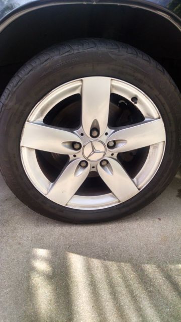 1992 Black Mercedes-Benz E-Class Sedan