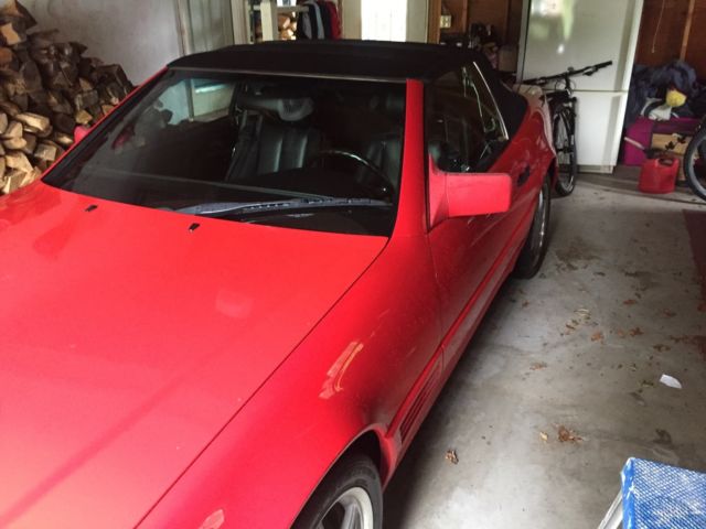 1992 Red Mercedes-Benz 300-Series Convertible