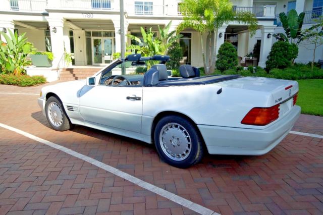 1992 White Mercedes-Benz SL-Class Convertible