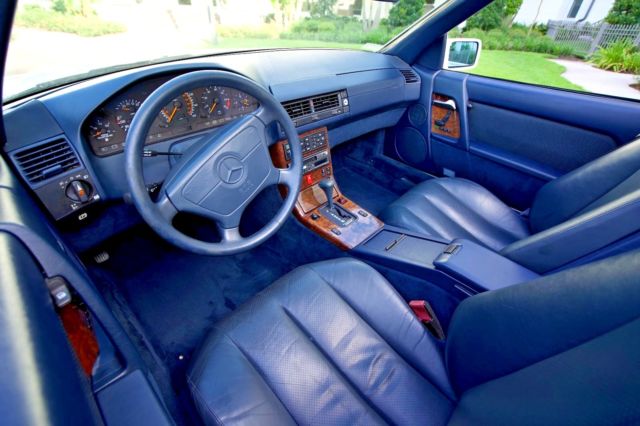 1992 White Mercedes-Benz SL-Class Convertible