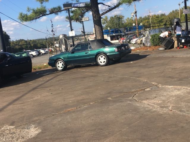 1992 Black Ford Mustang Coupe