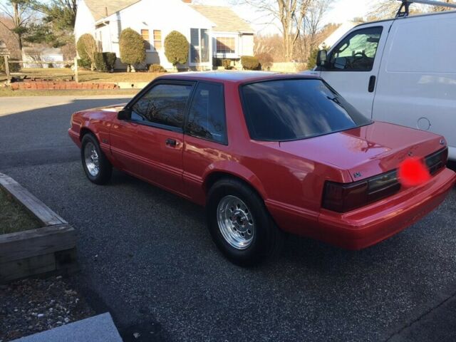 1992 Red Ford Mustang Coupe