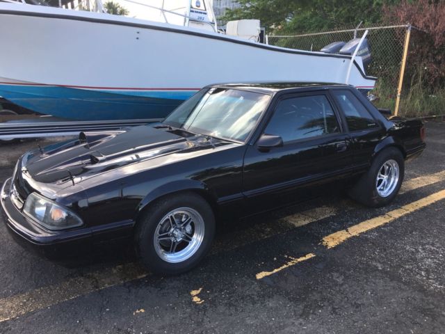 1992 Black Ford Mustang Coupe
