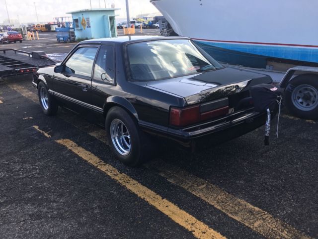 1992 Black Ford Mustang Coupe