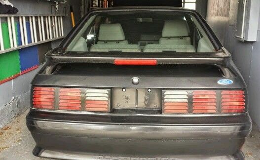 19920000 Black Ford Mustang Hatchback