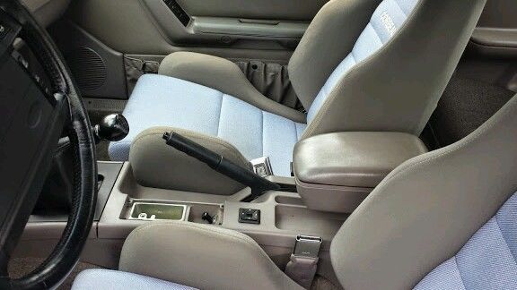 19920000 Black Ford Mustang Hatchback