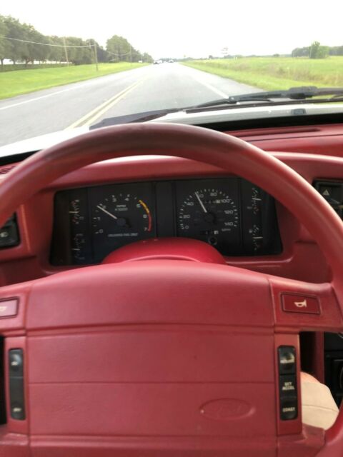 1992 White Ford Mustang Coupe