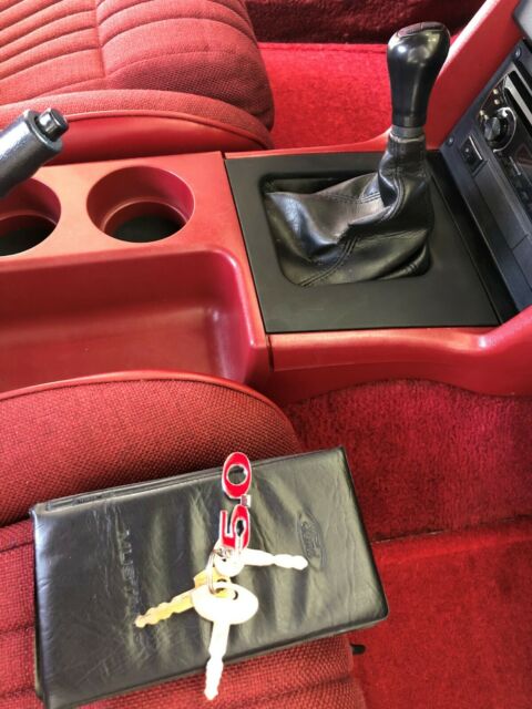 1992 White Ford Mustang Coupe