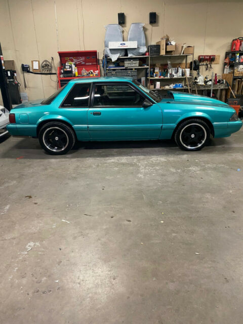 1992 Green Ford Mustang Coupe