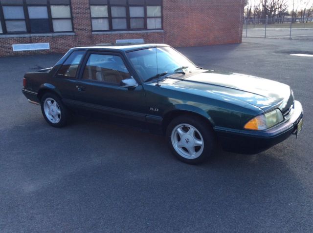 1992 Green Ford Mustang Coupe