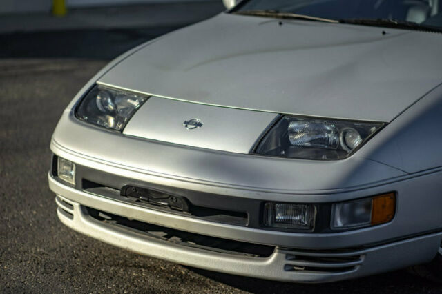 1992 Silver Nissan 300ZX