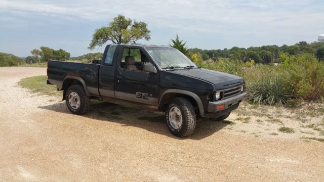 1992 Black Nissan Other Pickups Extended Cab Pickup