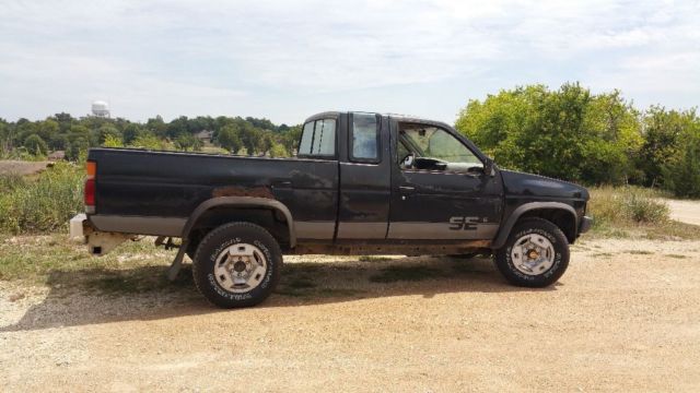1992 Black Nissan Other Pickups Extended Cab Pickup