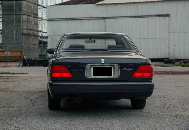 1992 Gray Nissan Gloria Sedan