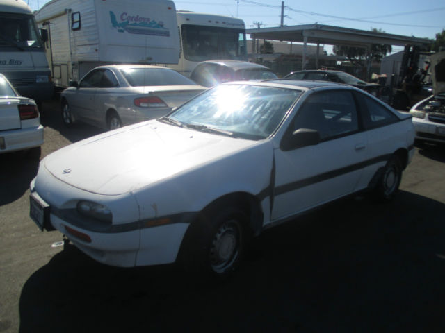 1992 White Nissan NX Coupe