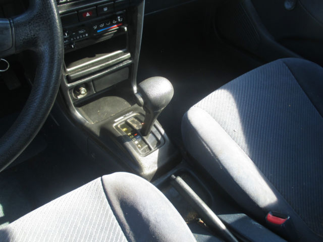 1992 White Nissan NX Coupe