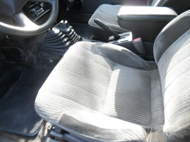 1992 Red Nissan Pathfinder SUV