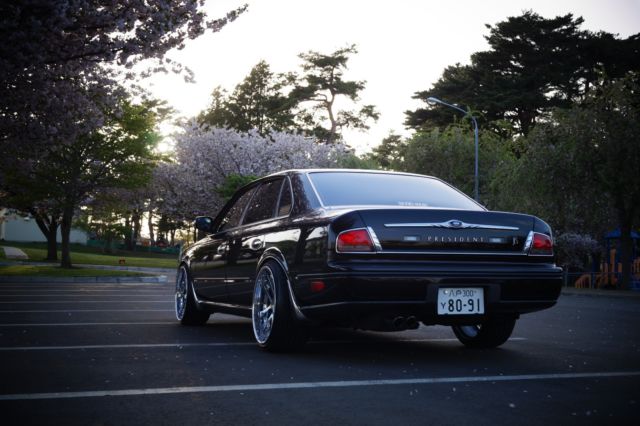 1992 Black cherry Nissan President Sedan