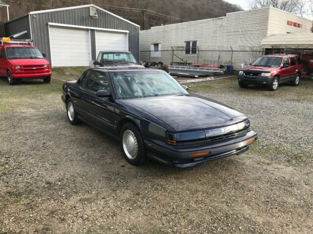 1992 Blue Oldsmobile Toronado Coupe