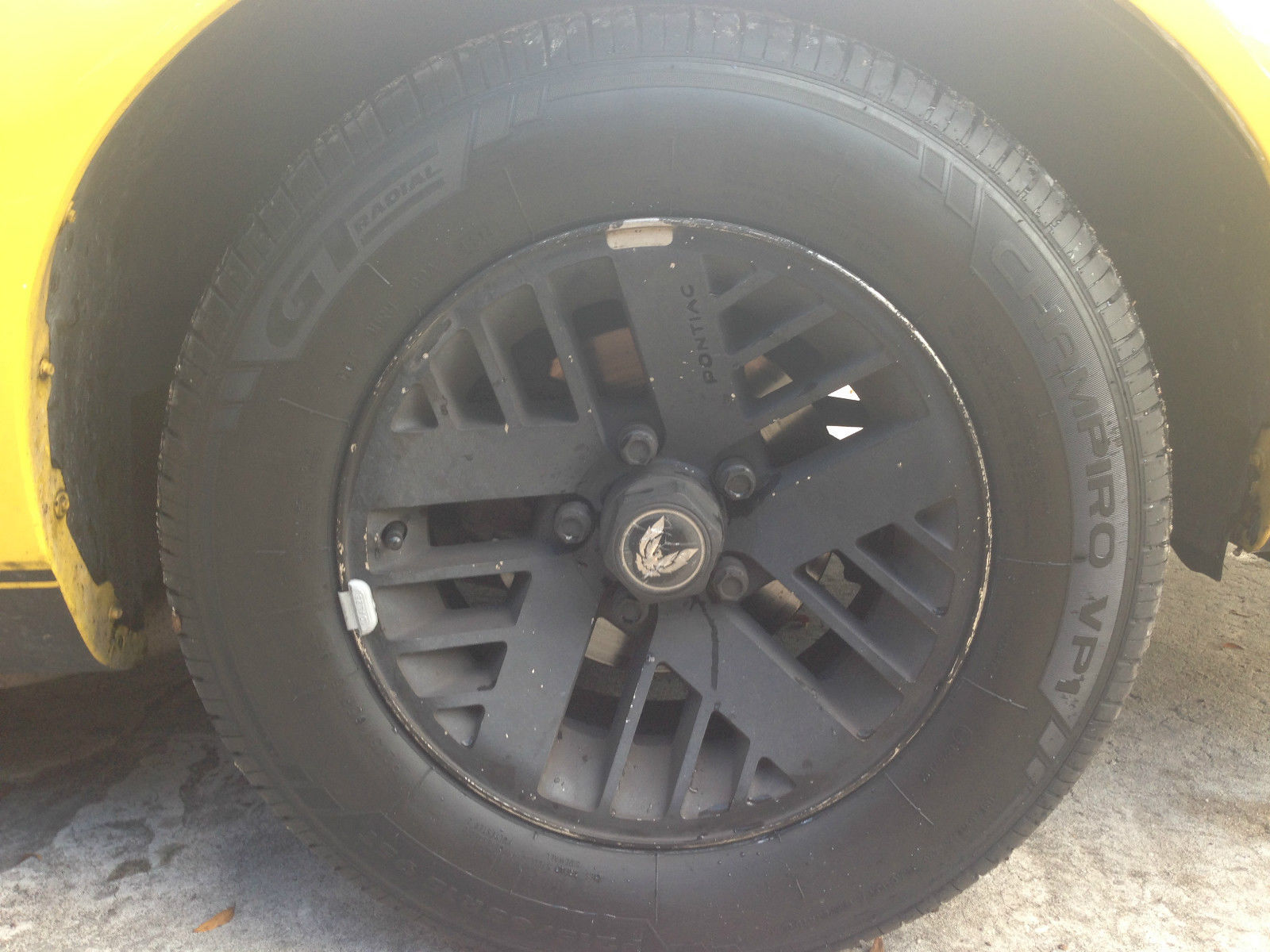 1992 Black/yellow Pontiac Firebird Coupe