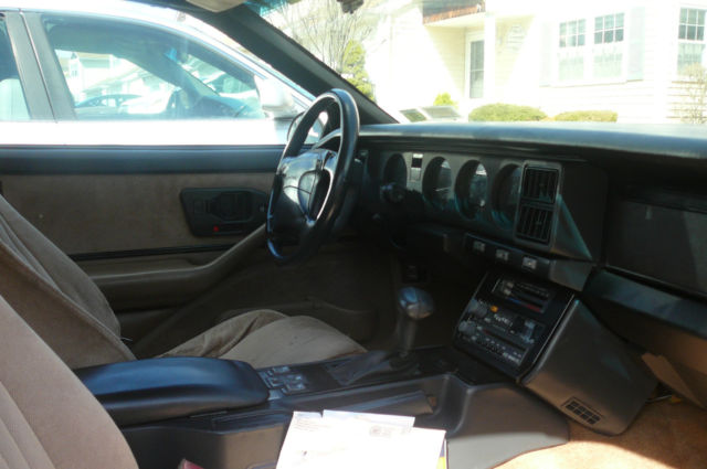 1992 Green Pontiac Firebird Hatchback