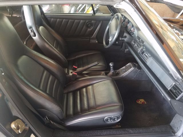 1992 Black Porsche 911 Carrera