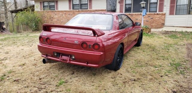 1992 Red Nissan Skyline Coupe