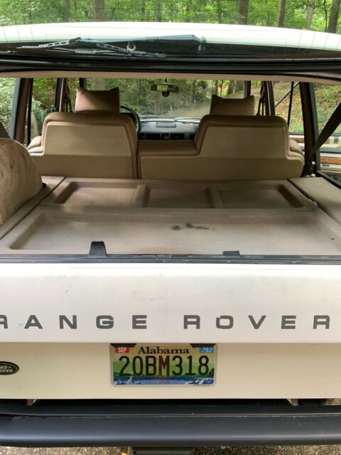 1992 White Land Rover Range Rover SUV