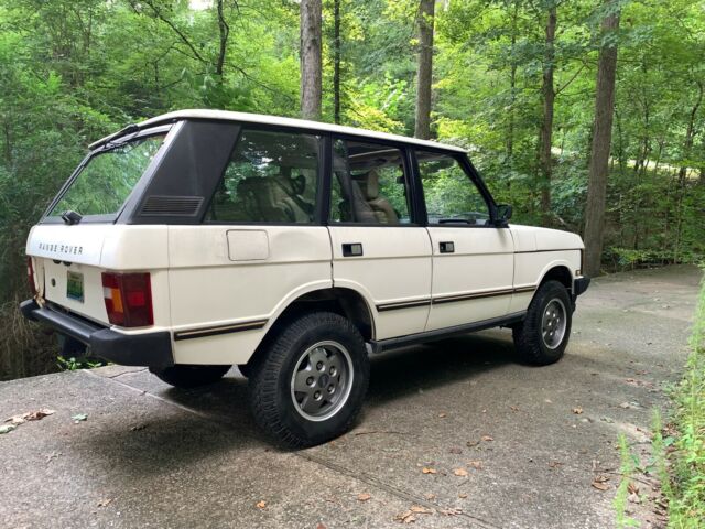 1992 White Land Rover Range Rover SUV