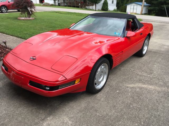 1992 Red Chevrolet Corvette Convertible