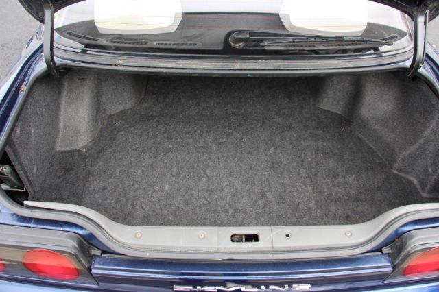 1992 Gray Nissan Skyline Sedan